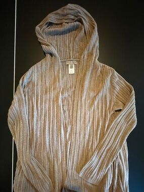 Barefoot Dreams Hooded Sweater M